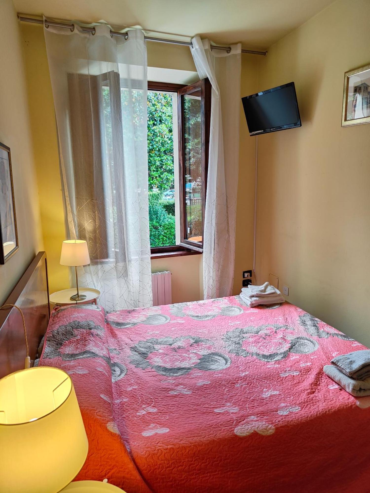 La Petite Maison Turandot Camaiore Exteriör bild